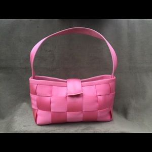 Harveys Seatbelt Bag  Satchel Shoulder Bag  Pink